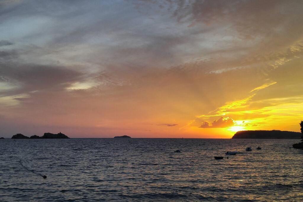 Beachfront Dubrovnik Villa Buitenkant foto